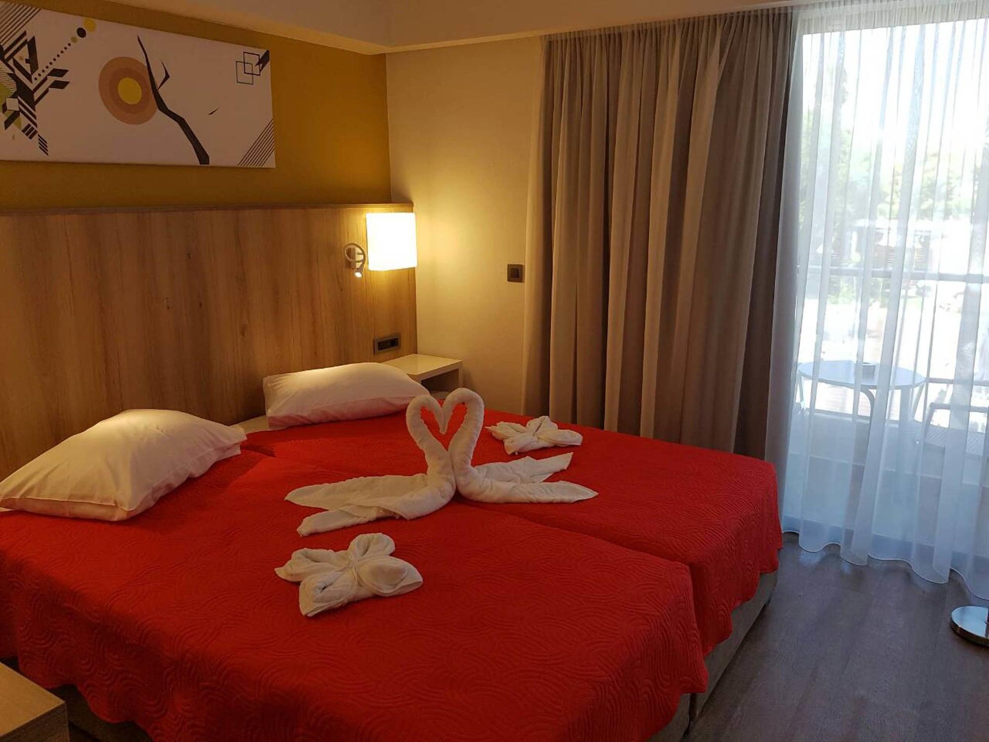 Sunny Days Hotel Ixia  Luaran gambar